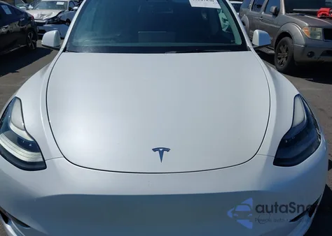 2023 Tesla Model Y Awd/Long Range Dual Motor All-Wheel Drive from USA, damaged, VIN 7SAYGAEE5PF619913